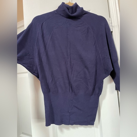 Turtle Neck Top - Picture 8 of 10